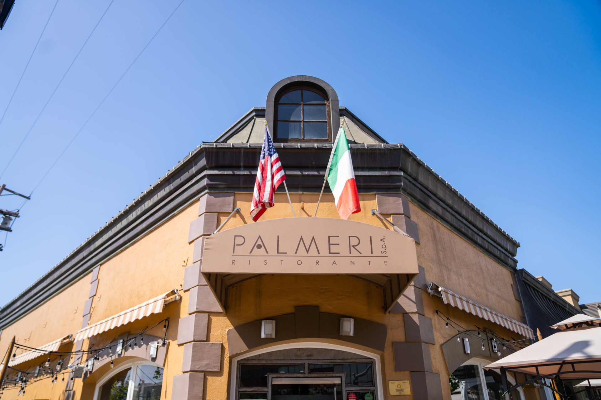 Palmeri Ristorante Sign