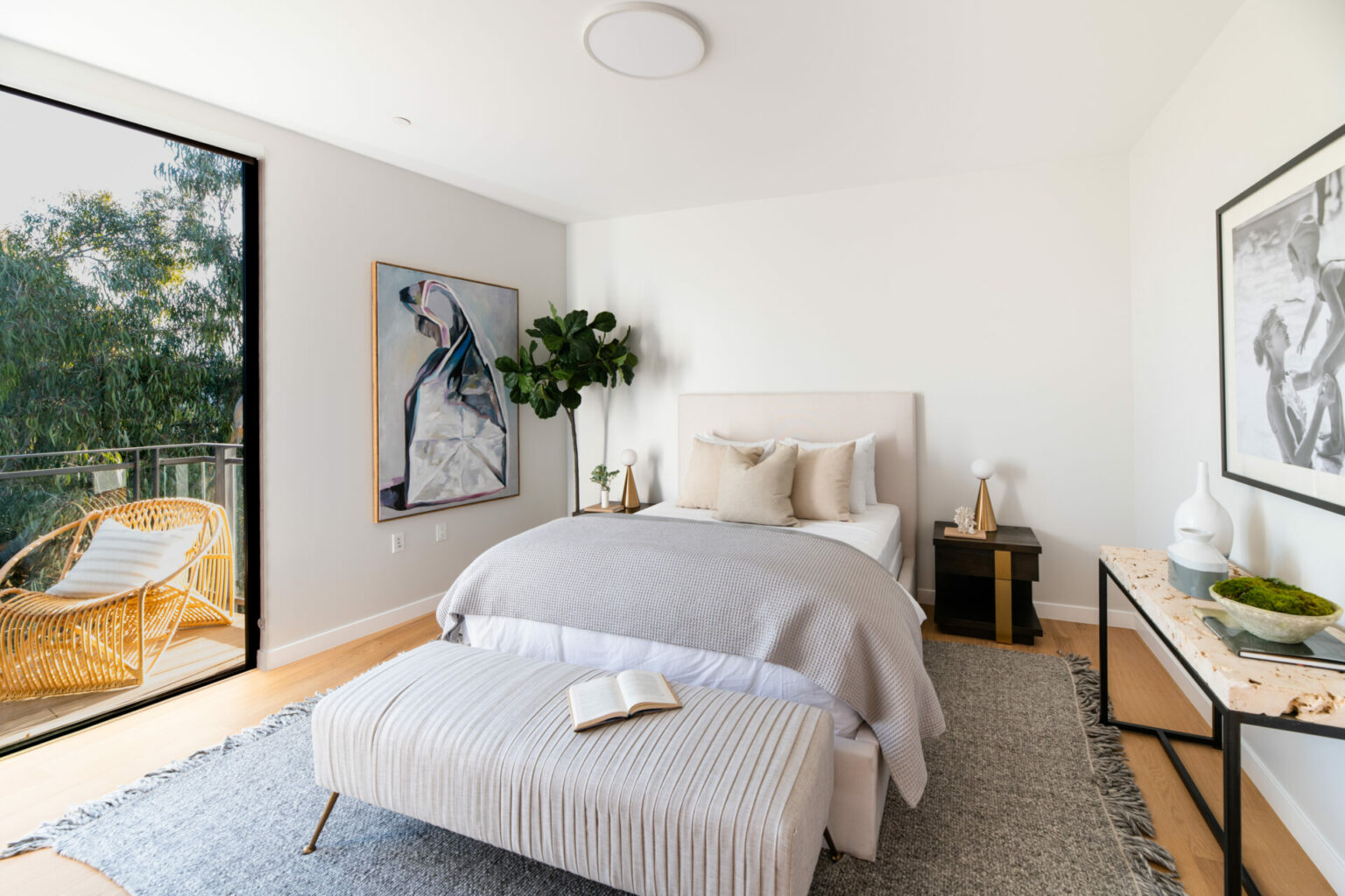 Brand New Apartments in Brentwood West Side Los Angeles Apartments