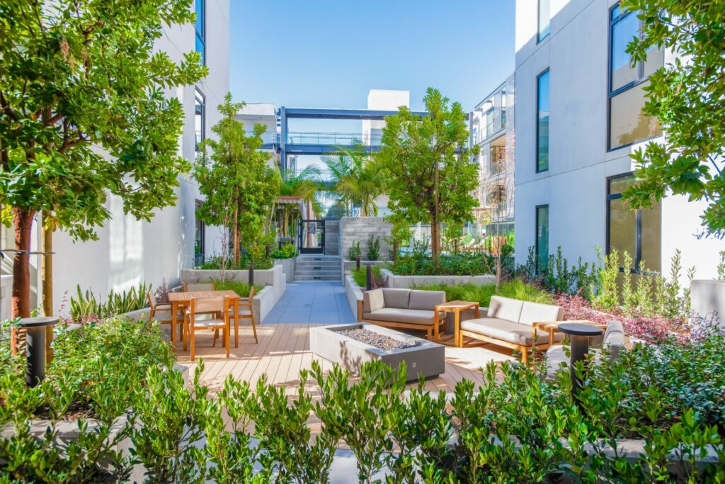 Respara Private Apartments for Lease in Brentwood Luxury West Side